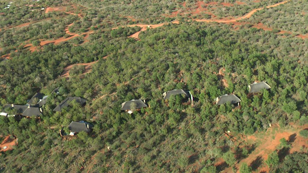 Etali Safari Lodge Madikwe Wildreservaat Buitenkant foto